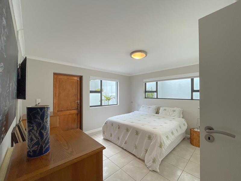 4 Bedroom Property for Sale in Hout Bay Western Cape